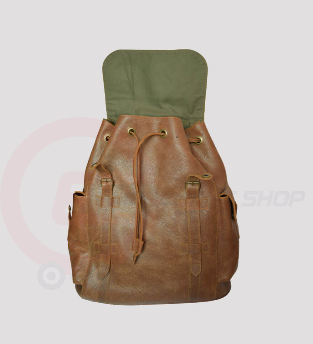 Berliner-Leather-Backpack-for-man-and-women-open